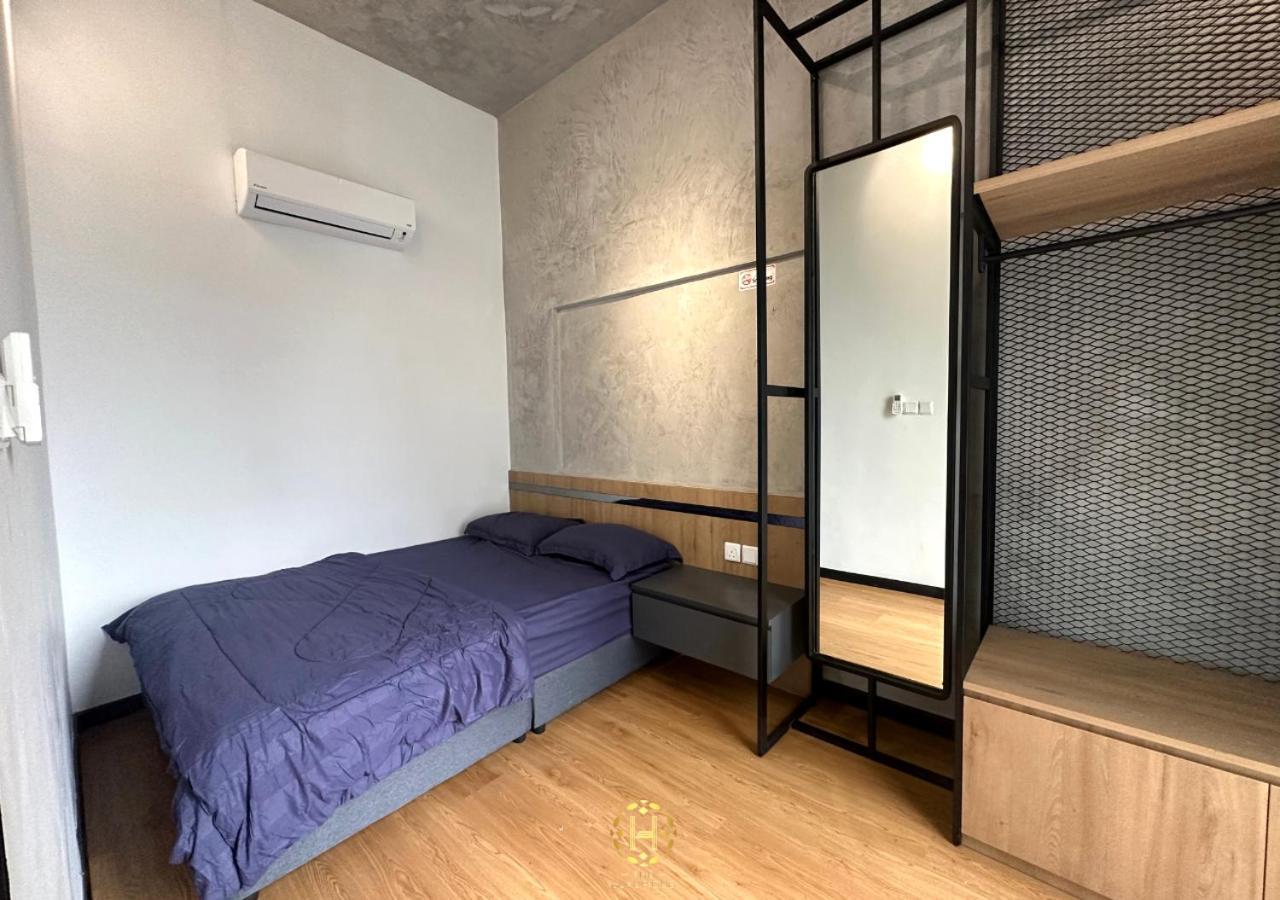 Villa The Luxurious 27, Johor Bahru Exterior foto